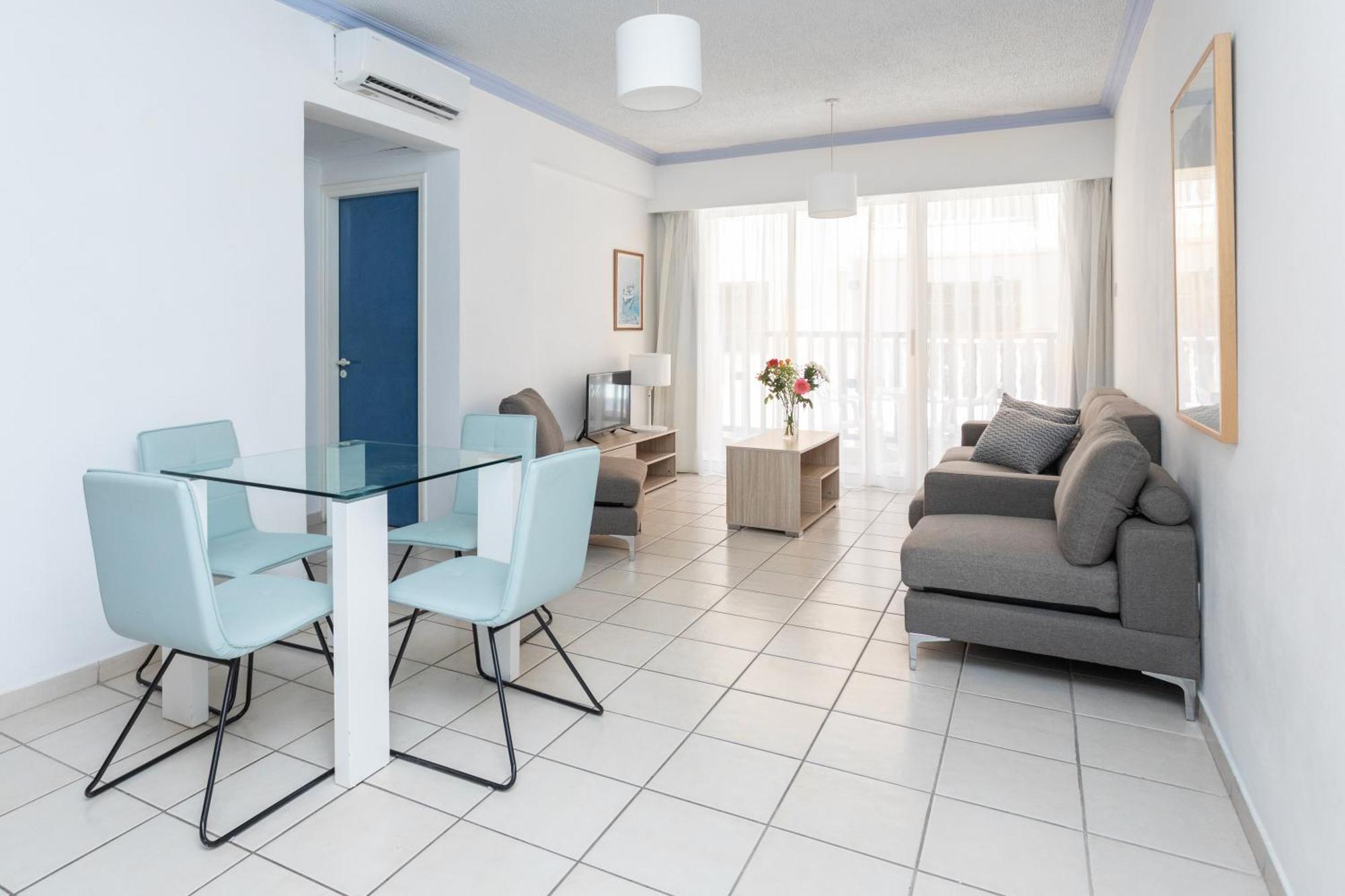 Resitour - Basilica Apartment Paphos Exterior photo
